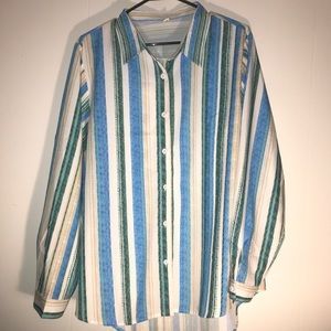 Women’s XL Button Down Blouse